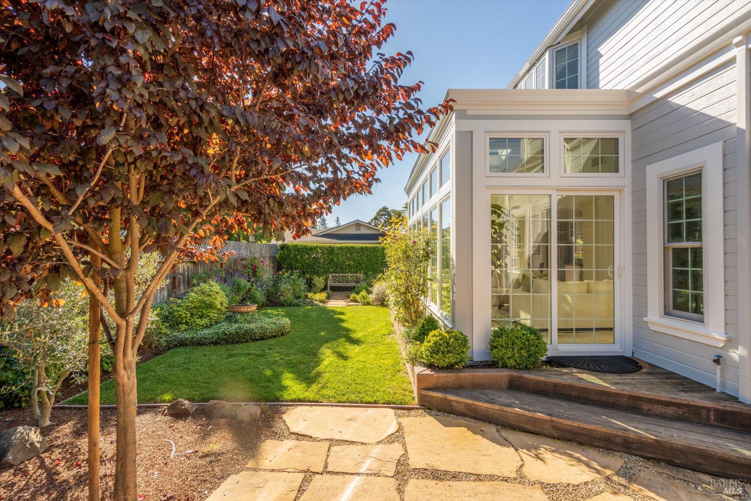 Detail Gallery Image 30 of 36 For 760 5th St, Sonoma,  CA 95476 - 3 Beds | 2/1 Baths