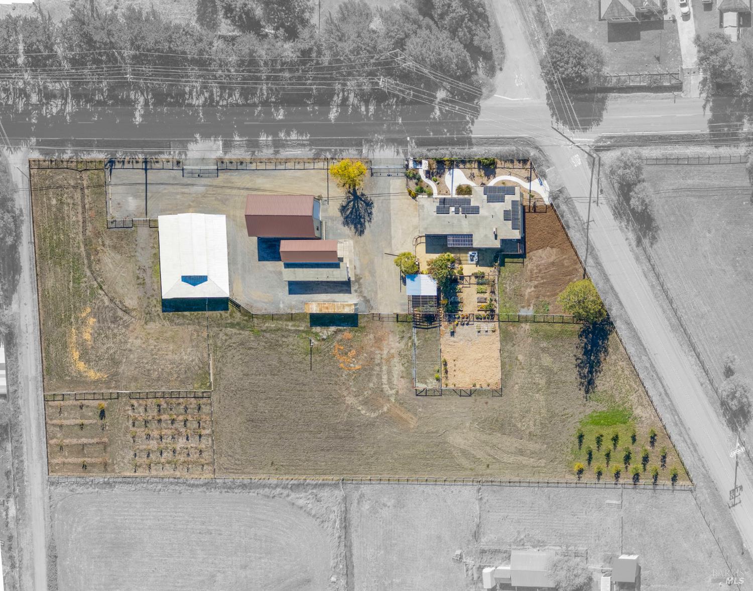 Detail Gallery Image 32 of 78 For 505 E Railroad Ave, Cotati,  CA 94931 - 4 Beds | 2 Baths