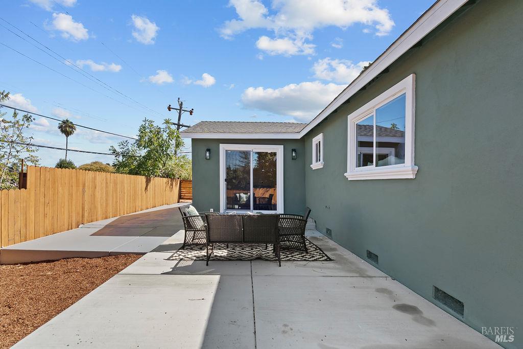 Detail Gallery Image 34 of 38 For 121 La Brea St, Vallejo,  CA 94591 - 3 Beds | 2 Baths