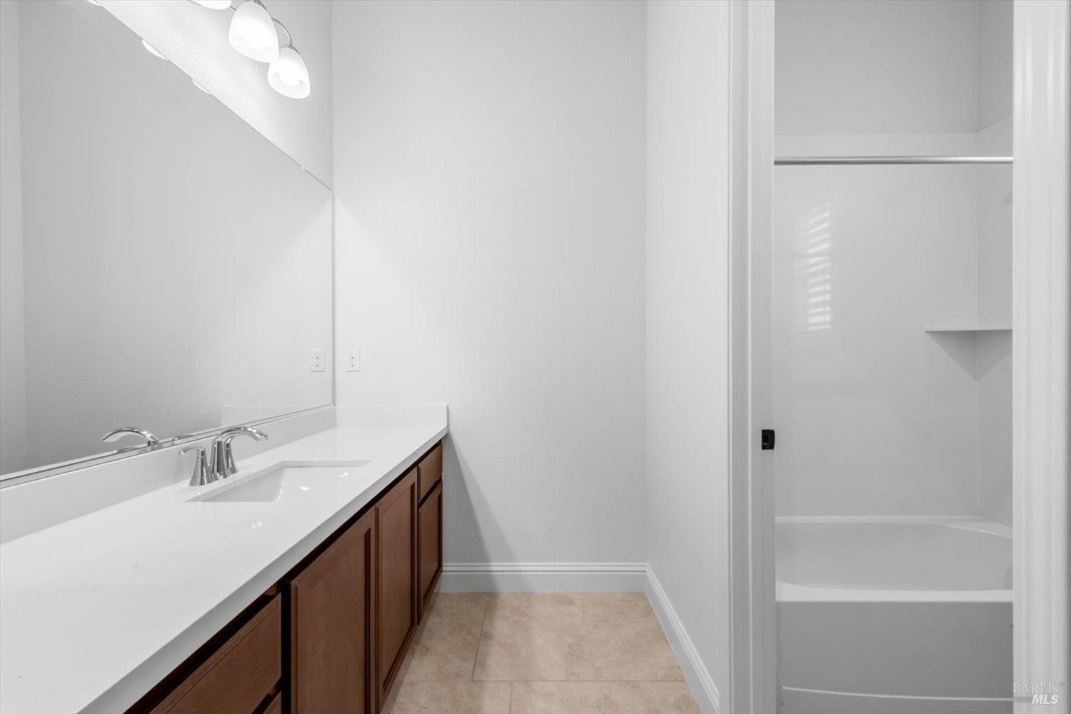 Detail Gallery Image 68 of 97 For 6012 Peacock Ct, Vacaville,  CA 95688 - 3 Beds | 3/1 Baths