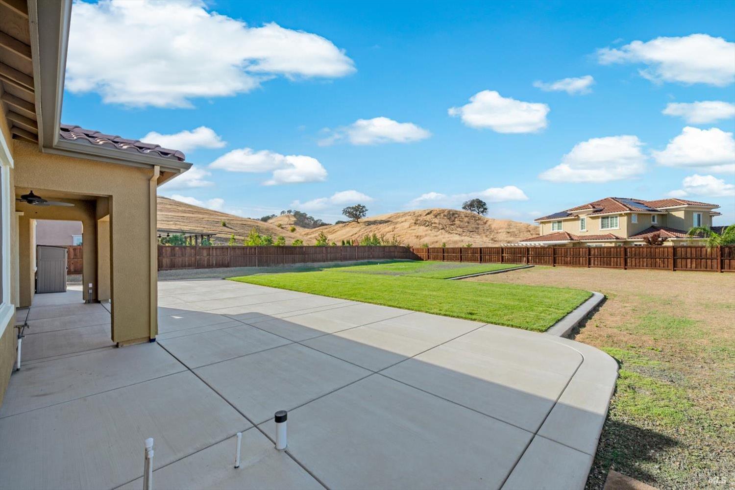 Detail Gallery Image 78 of 97 For 6012 Peacock Ct, Vacaville,  CA 95688 - 3 Beds | 3/1 Baths