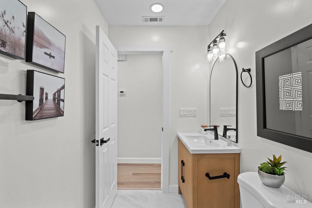 Detail Gallery Image 21 of 38 For 121 La Brea St, Vallejo,  CA 94591 - 3 Beds | 2 Baths