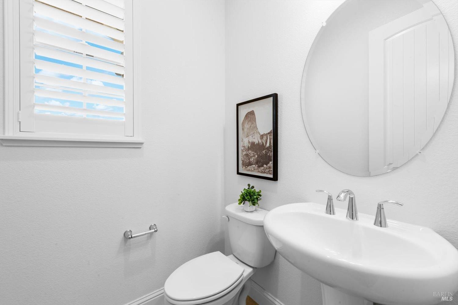 Detail Gallery Image 72 of 97 For 6012 Peacock Ct, Vacaville,  CA 95688 - 3 Beds | 3/1 Baths