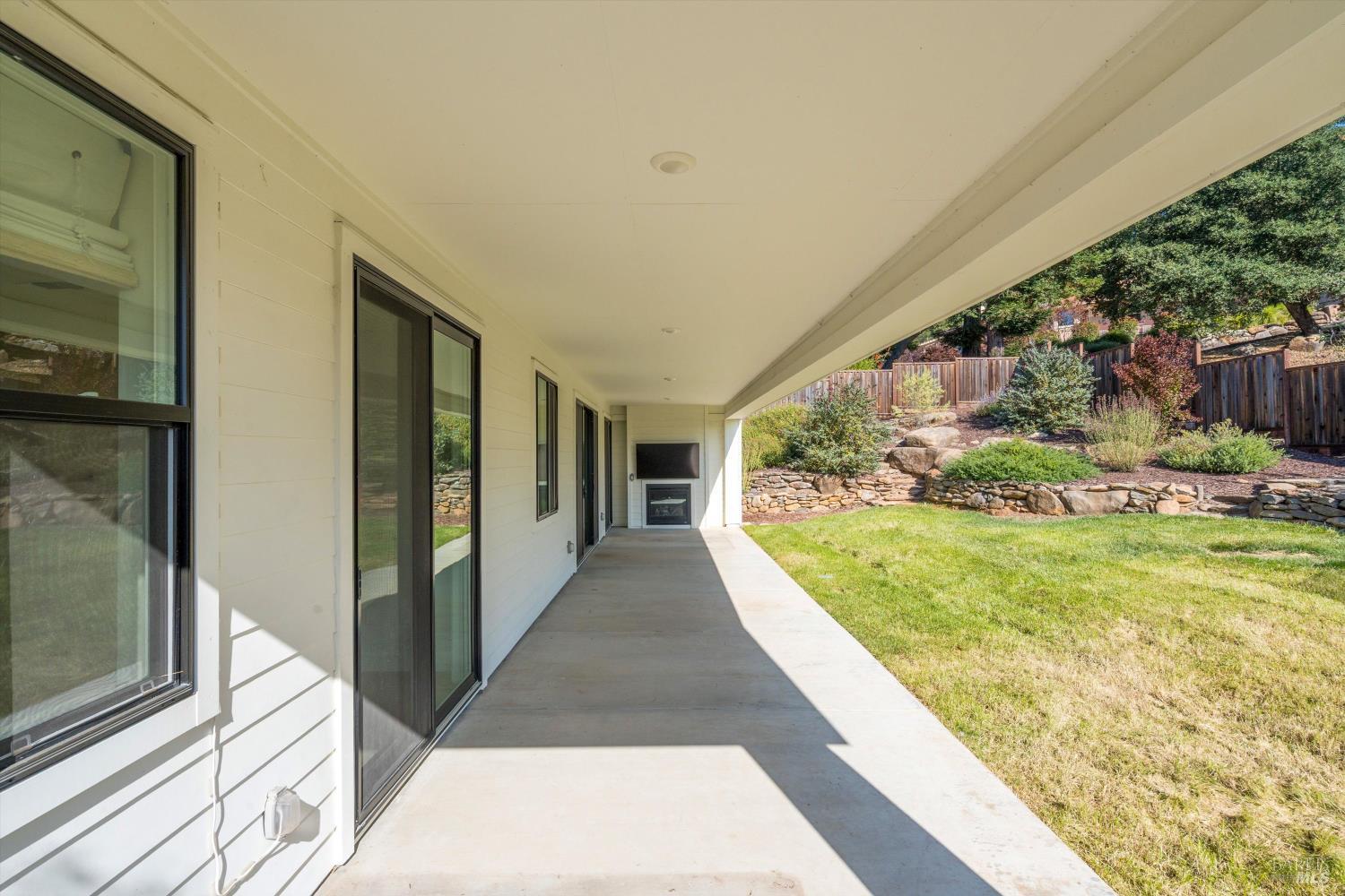 Detail Gallery Image 71 of 87 For 1980 Bent Tree Pl, Santa Rosa,  CA 95404 - 4 Beds | 3 Baths