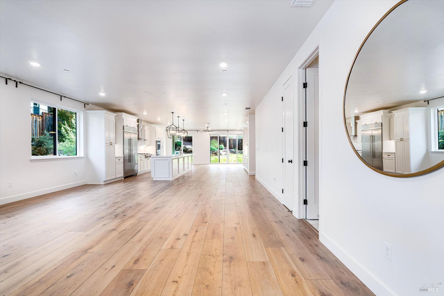 Detail Gallery Image 15 of 87 For 1980 Bent Tree Pl, Santa Rosa,  CA 95404 - 4 Beds | 3 Baths