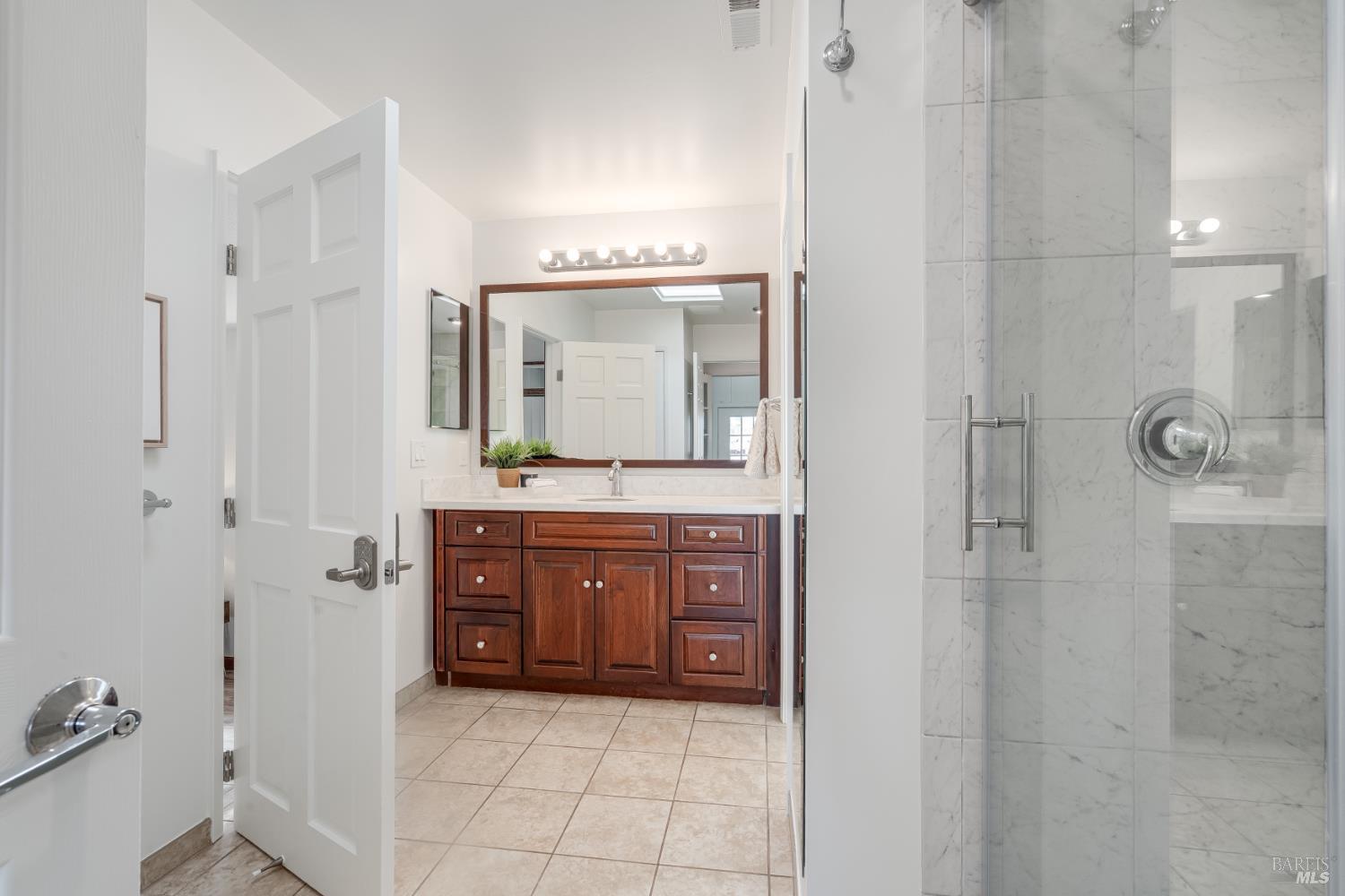 Detail Gallery Image 19 of 78 For 505 E Railroad Ave, Cotati,  CA 94931 - 4 Beds | 2 Baths