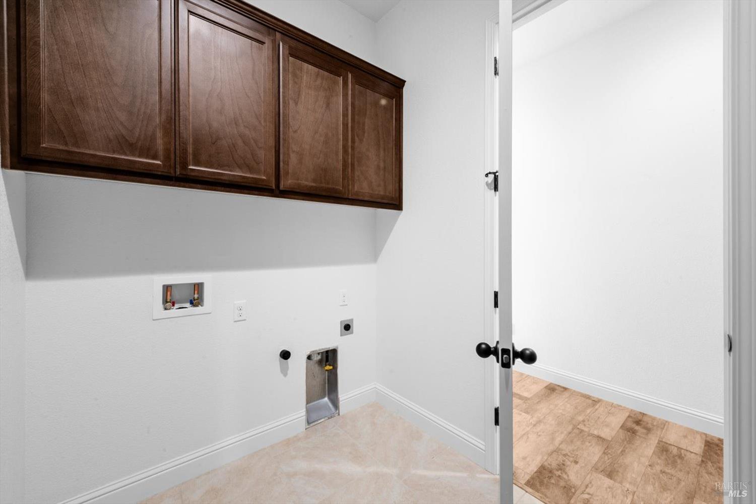 Detail Gallery Image 71 of 97 For 6012 Peacock Ct, Vacaville,  CA 95688 - 3 Beds | 3/1 Baths