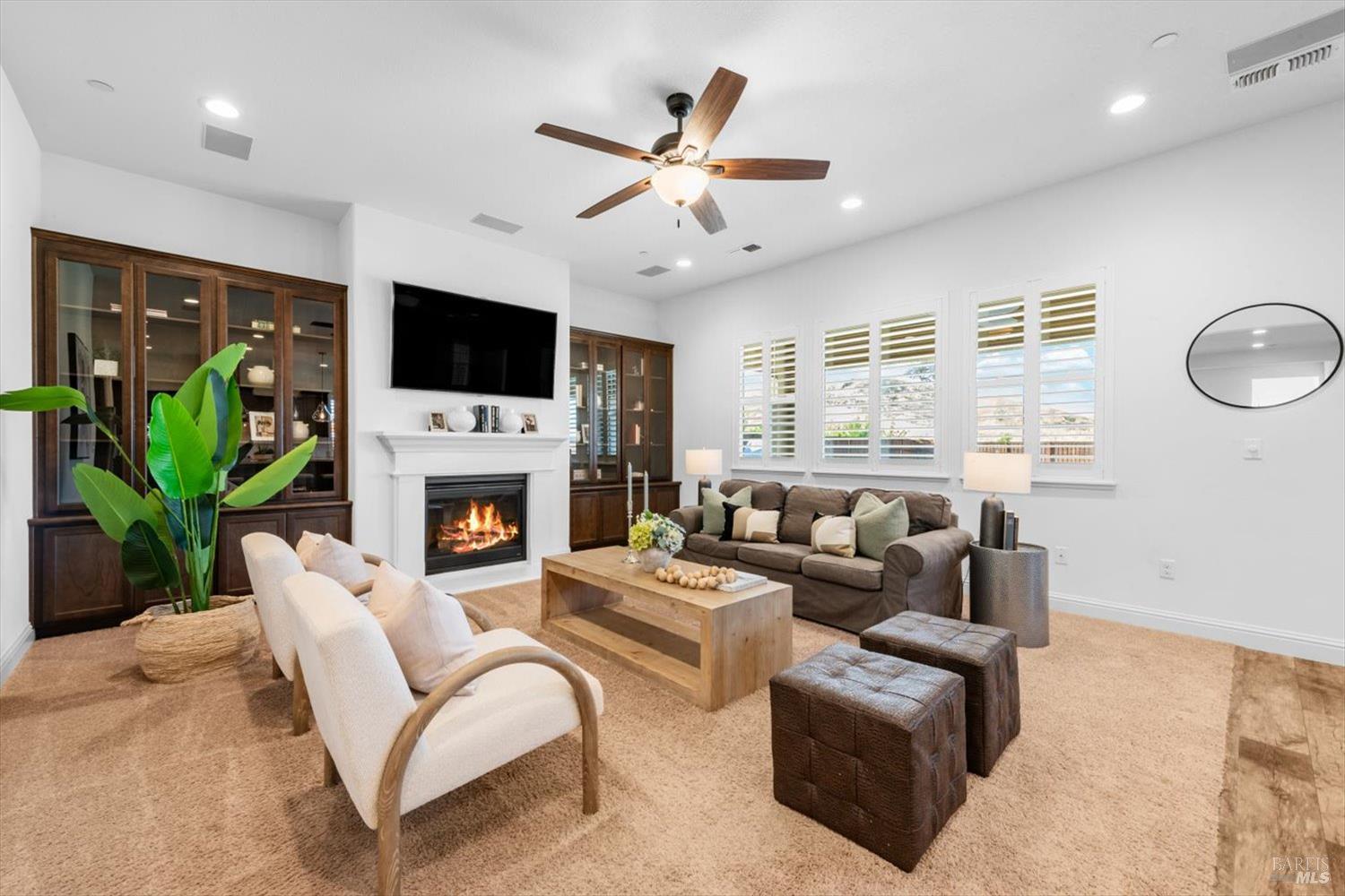 Detail Gallery Image 21 of 97 For 6012 Peacock Ct, Vacaville,  CA 95688 - 3 Beds | 3/1 Baths