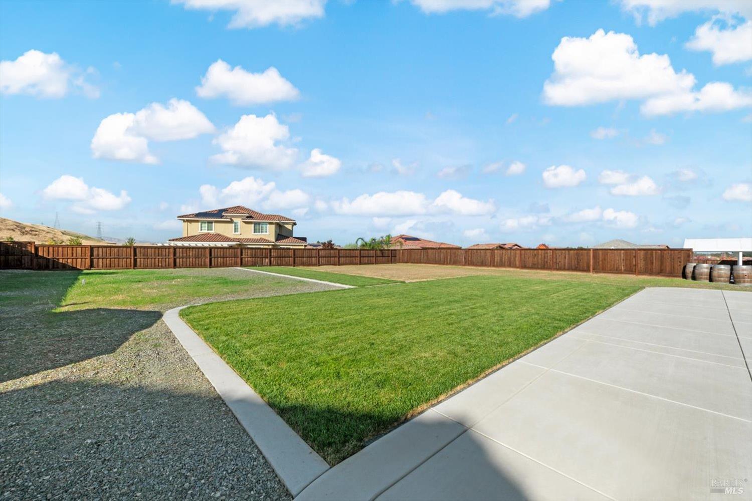 Detail Gallery Image 83 of 97 For 6012 Peacock Ct, Vacaville,  CA 95688 - 3 Beds | 3/1 Baths