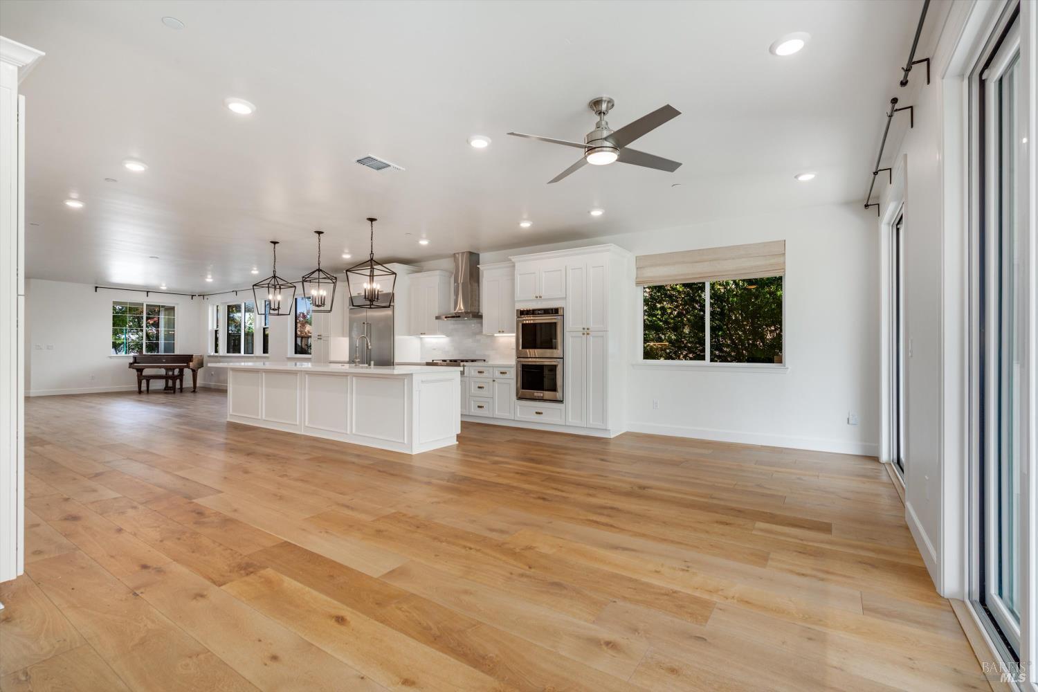 Detail Gallery Image 45 of 87 For 1980 Bent Tree Pl, Santa Rosa,  CA 95404 - 4 Beds | 3 Baths