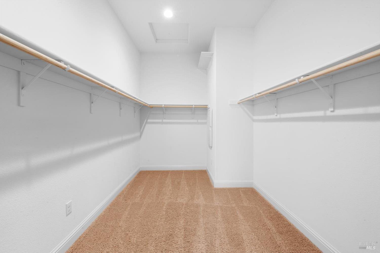 Detail Gallery Image 52 of 97 For 6012 Peacock Ct, Vacaville,  CA 95688 - 3 Beds | 3/1 Baths