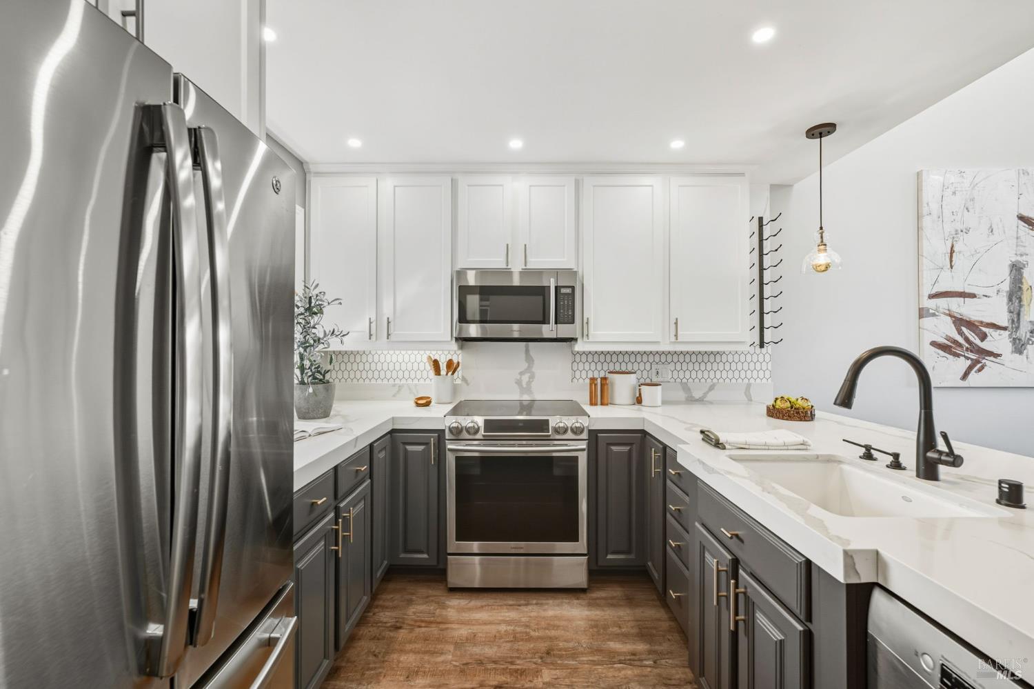 Detail Gallery Image 7 of 27 For 945 via Casitas Unkn #248,  Greenbrae,  CA 94904 - 2 Beds | 2 Baths