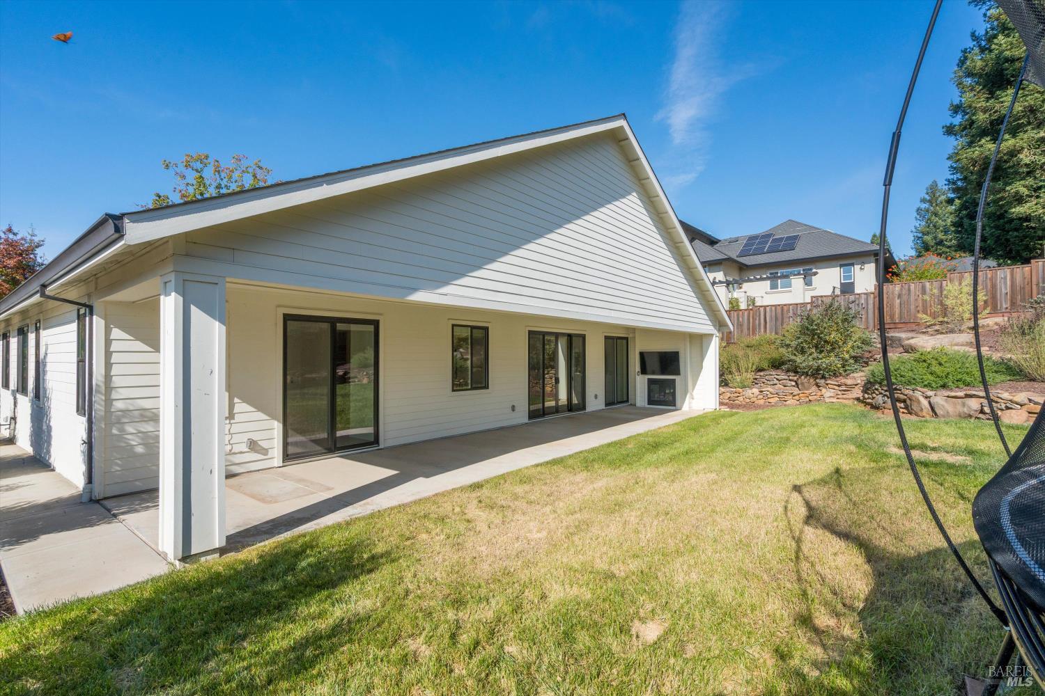 Detail Gallery Image 74 of 87 For 1980 Bent Tree Pl, Santa Rosa,  CA 95404 - 4 Beds | 3 Baths