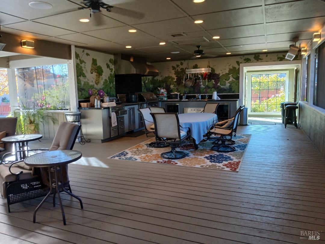 Detail Gallery Image 12 of 13 For 6133 Tamara Ln, Windsor,  CA 95492 - 3 Beds | 3 Baths