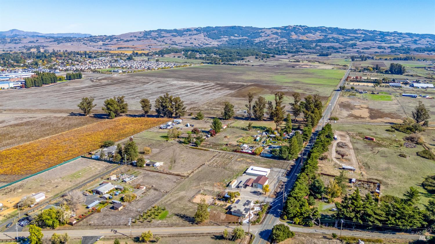Detail Gallery Image 77 of 78 For 505 E Railroad Ave, Cotati,  CA 94931 - 4 Beds | 2 Baths