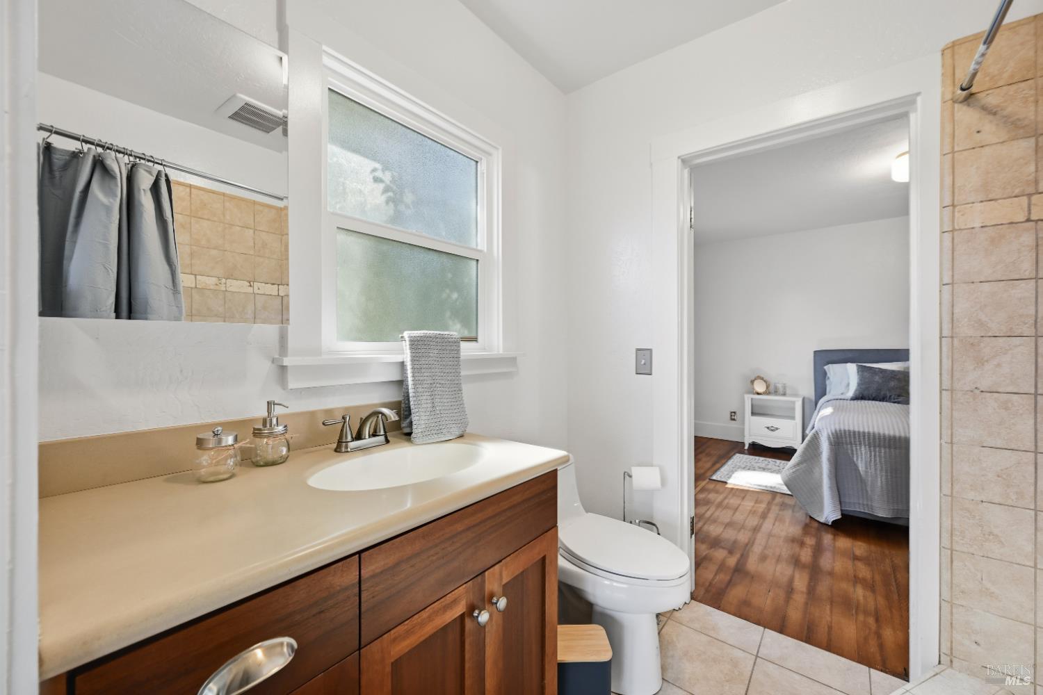 Detail Gallery Image 27 of 50 For 4165 Stony Point Rd, Santa Rosa,  CA 95407 - 3 Beds | 2 Baths