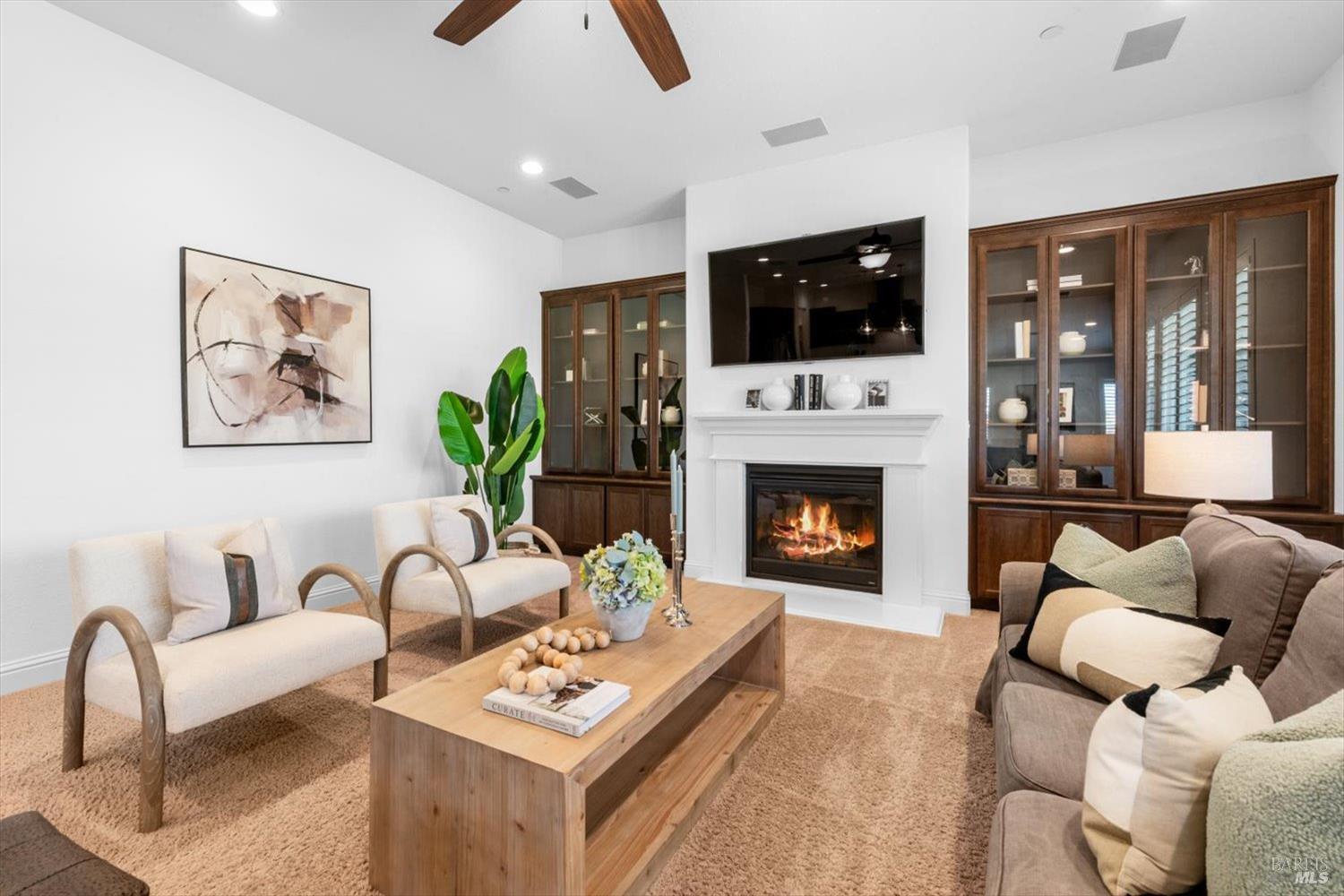 Detail Gallery Image 25 of 97 For 6012 Peacock Ct, Vacaville,  CA 95688 - 3 Beds | 3/1 Baths