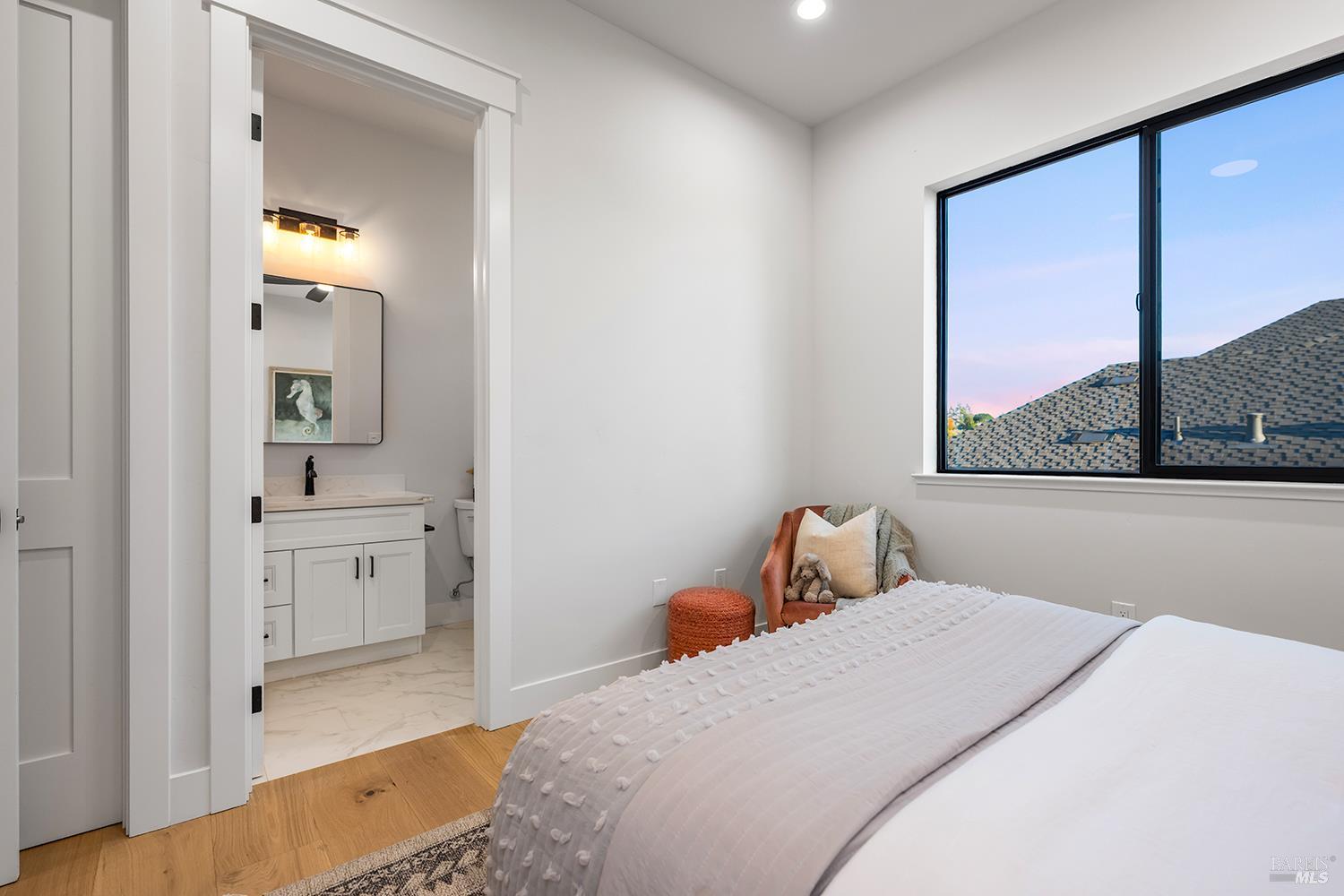 Detail Gallery Image 35 of 44 For 3763 Paxton Pl, Santa Rosa,  CA 95403 - 4 Beds | 4 Baths