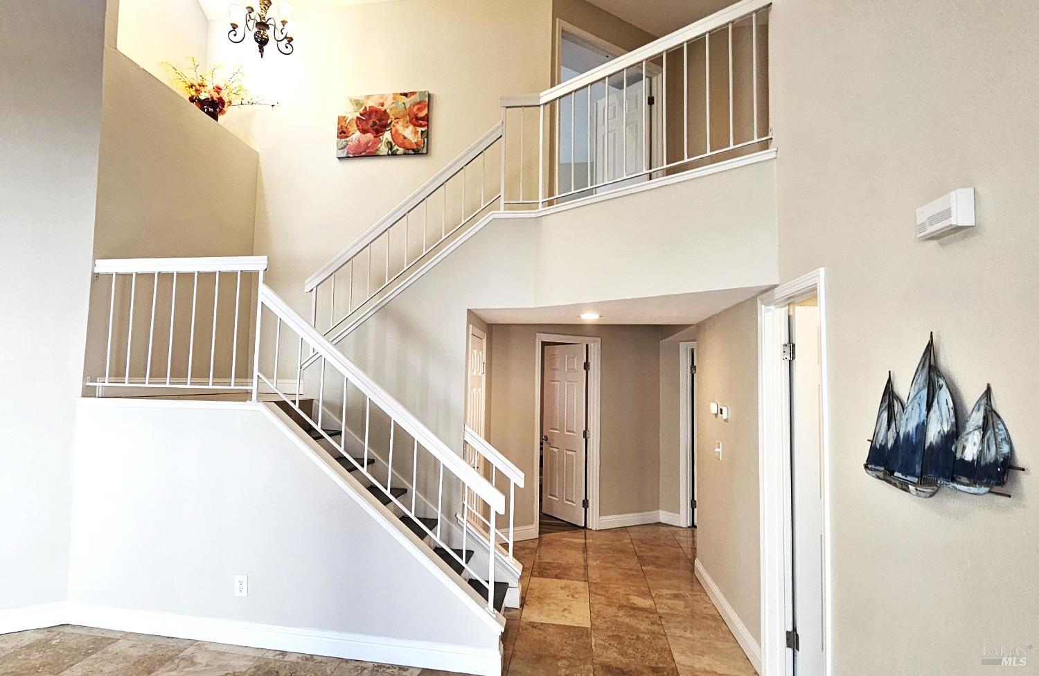 Detail Gallery Image 7 of 34 For 2591 Clipper Ln, Fairfield,  CA 94534 - 5 Beds | 3 Baths