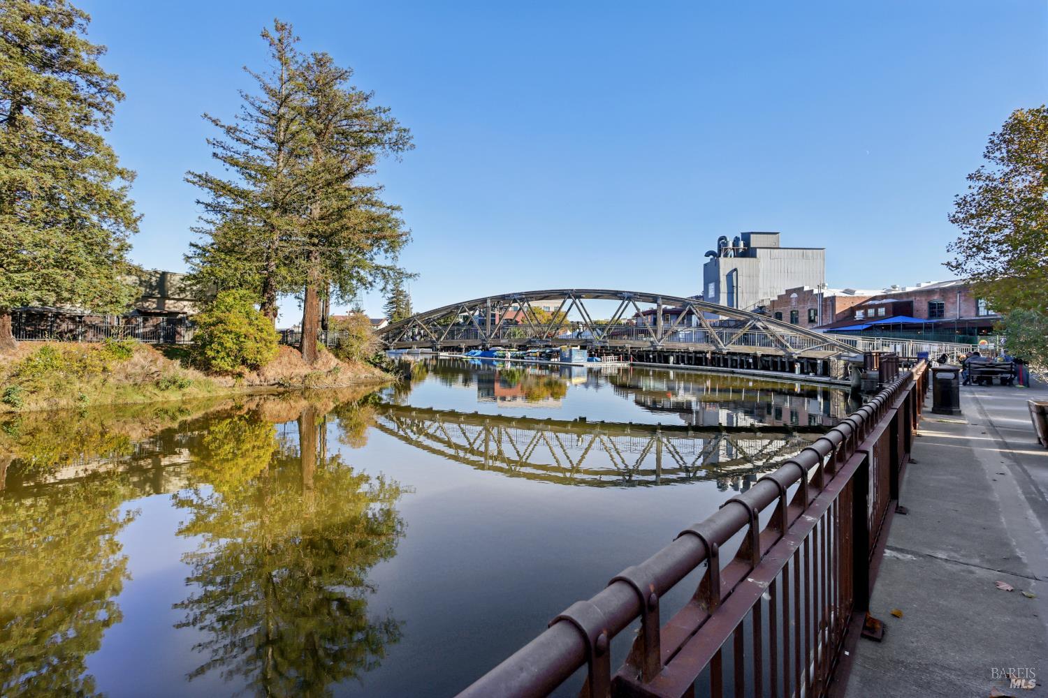 Detail Gallery Image 80 of 88 For 732 Keller Ct, Petaluma,  CA 94952 - 2 Beds | 2/1 Baths
