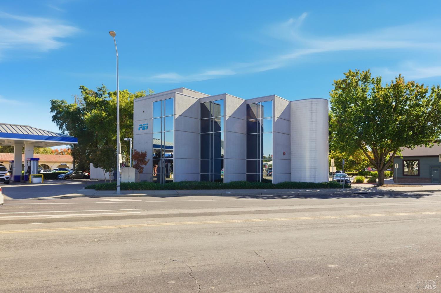 Detail Gallery Image 4 of 19 For 425 Merchant St #200,  Vacaville,  CA 95688 - – Beds | – Baths