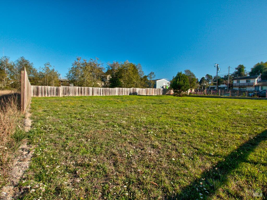 Detail Gallery Image 4 of 6 For 104 N Dana St, Fort Bragg,  CA 95437 - – Beds | – Baths