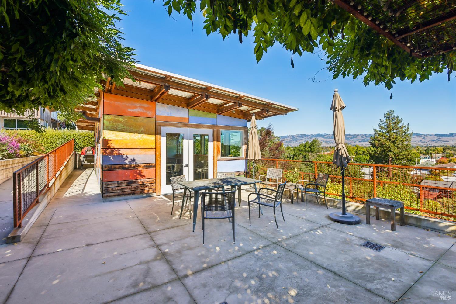 Detail Gallery Image 53 of 88 For 732 Keller Ct, Petaluma,  CA 94952 - 2 Beds | 2/1 Baths