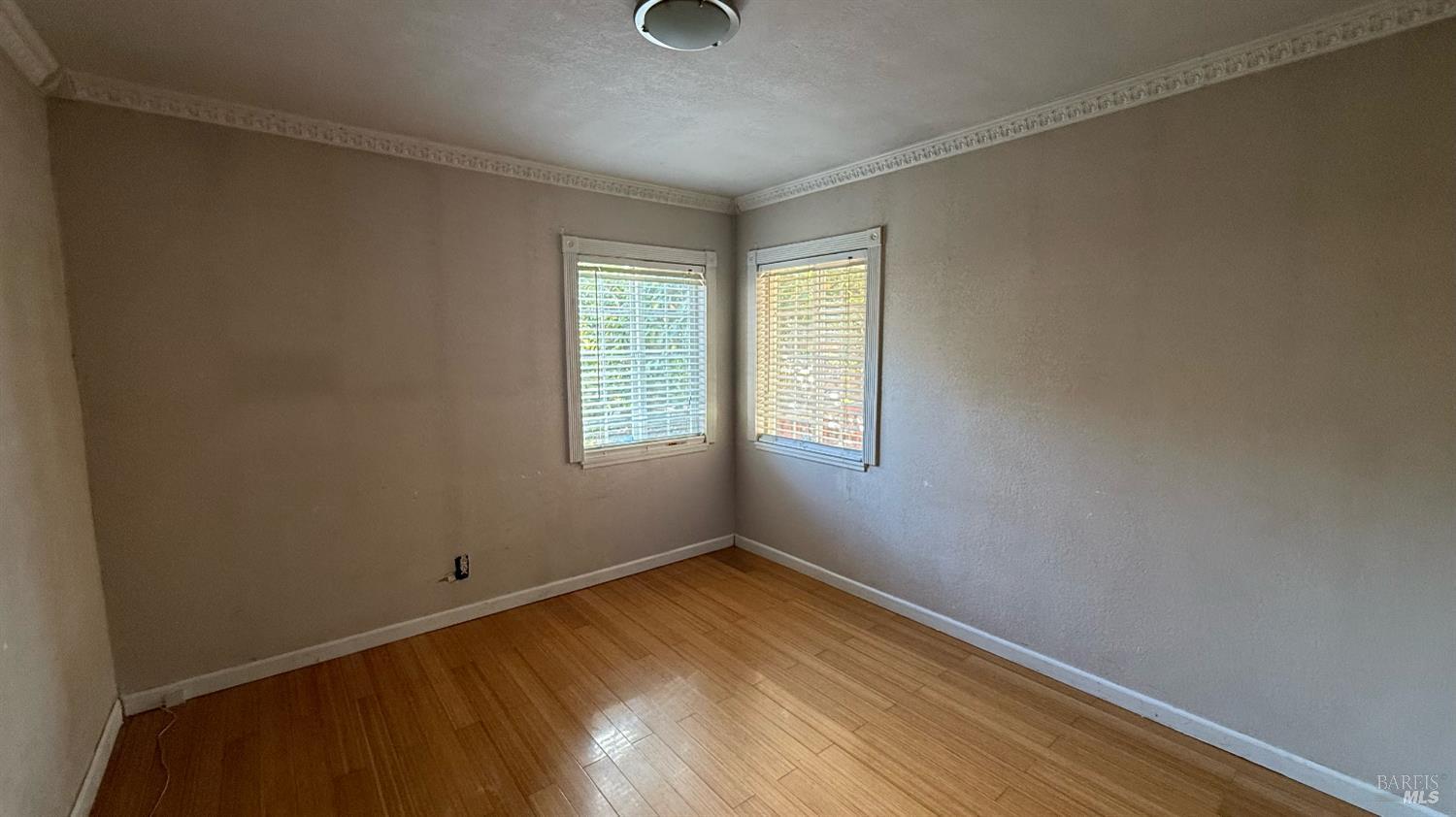 Detail Gallery Image 3 of 14 For 1046 Maple Ave, Vallejo,  CA 94591 - 2 Beds | 1 Baths