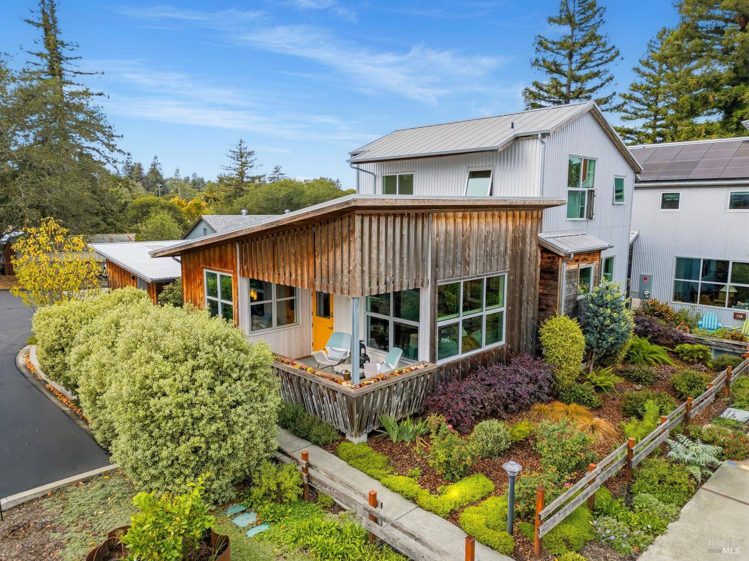 Detail Gallery Image 48 of 88 For 732 Keller Ct, Petaluma,  CA 94952 - 2 Beds | 2/1 Baths