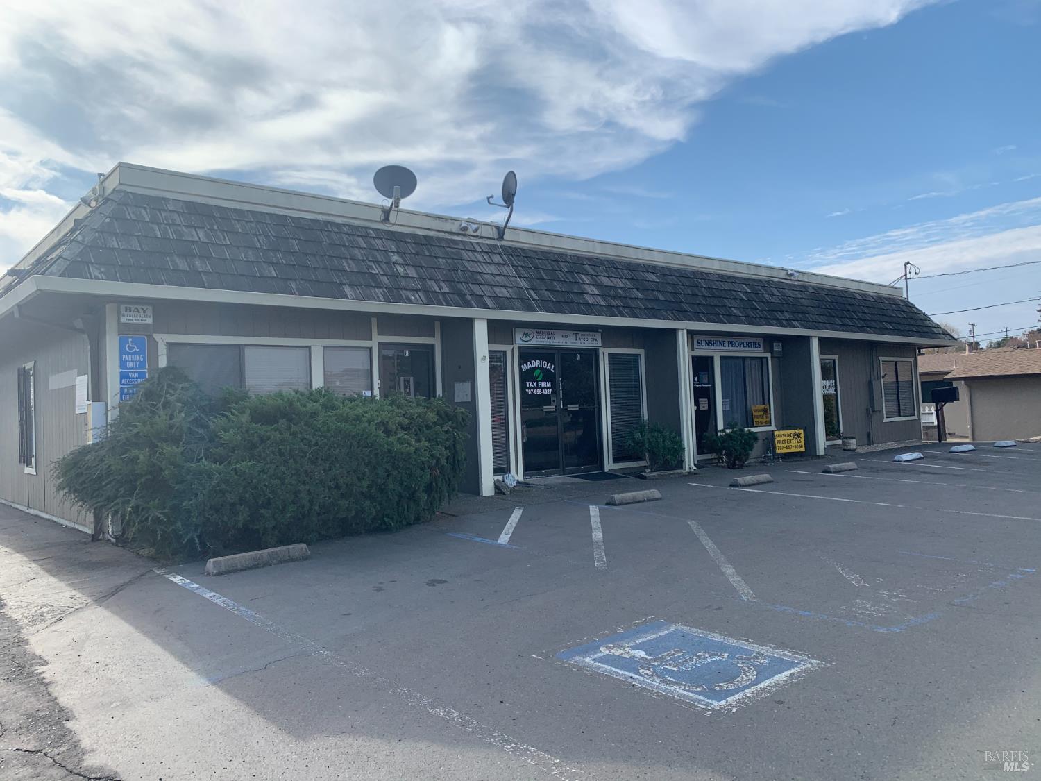 Front Image Thumbnail for BA325096160