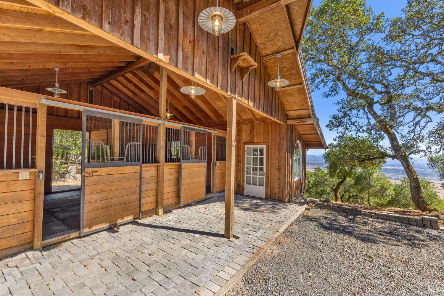 Detail Gallery Image 29 of 40 For 2700 Warrington Rd, Santa Rosa,  CA 95404 - 2 Beds | 2 Baths