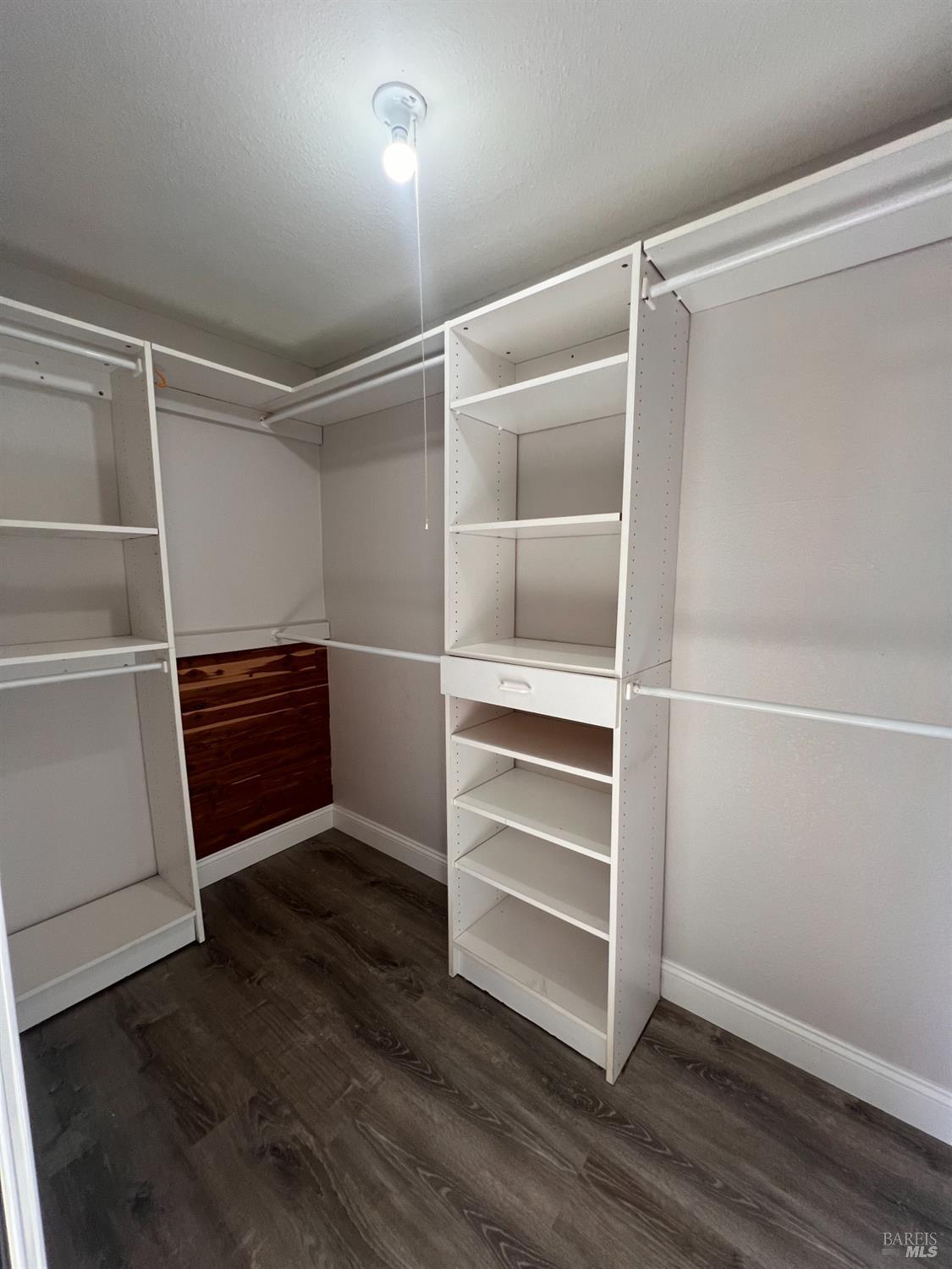 Detail Gallery Image 21 of 25 For 1569 Golf Course Dr, Rohnert Park,  CA 94928 - 3 Beds | 2 Baths