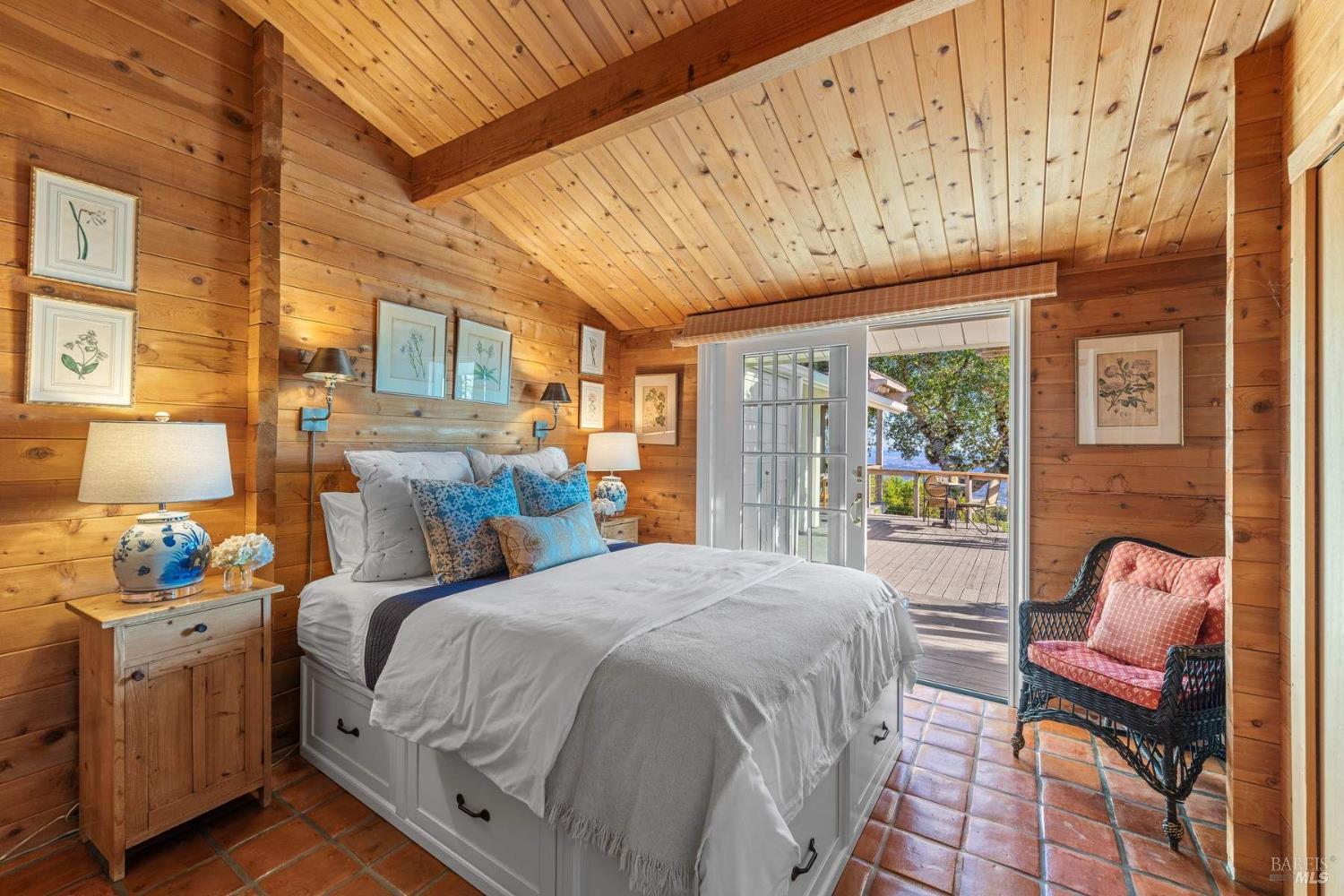 Detail Gallery Image 19 of 40 For 2700 Warrington Rd, Santa Rosa,  CA 95404 - 2 Beds | 2 Baths