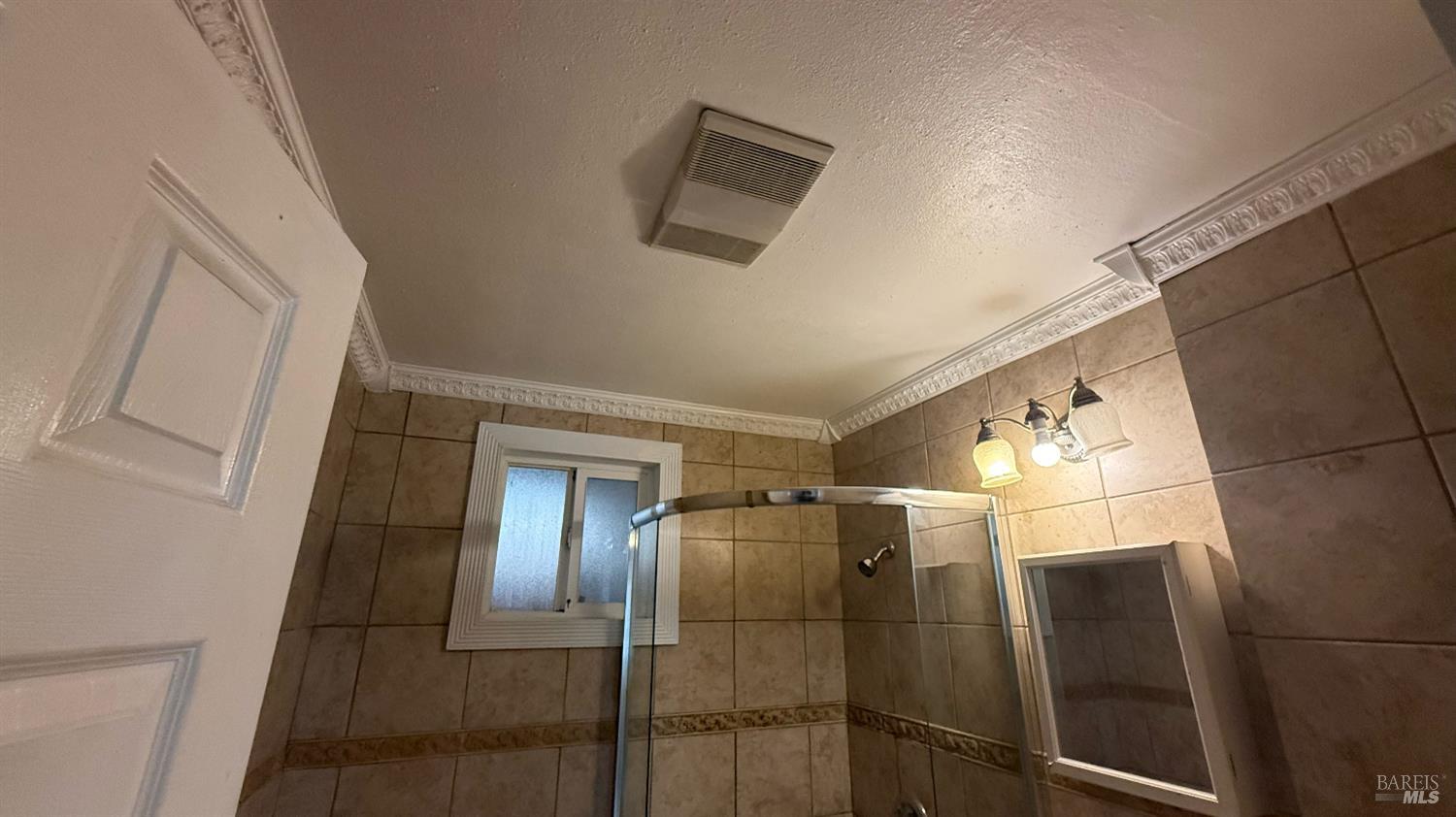 Detail Gallery Image 13 of 14 For 1046 Maple Ave, Vallejo,  CA 94591 - 2 Beds | 1 Baths