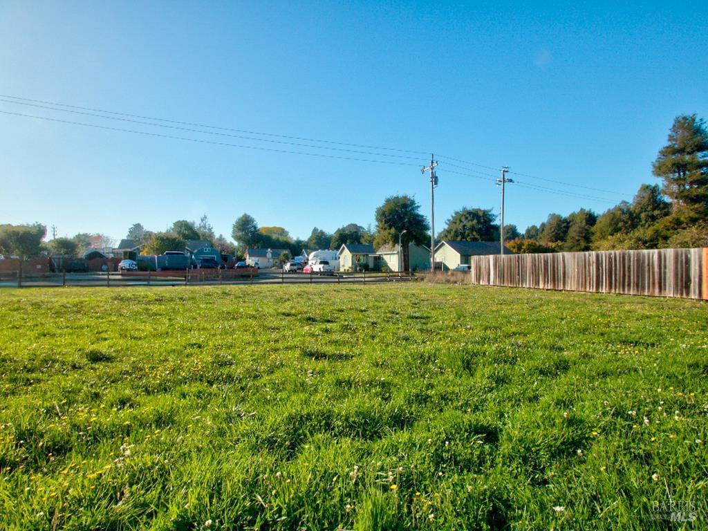 Detail Gallery Image 5 of 6 For 104 N Dana St, Fort Bragg,  CA 95437 - – Beds | – Baths