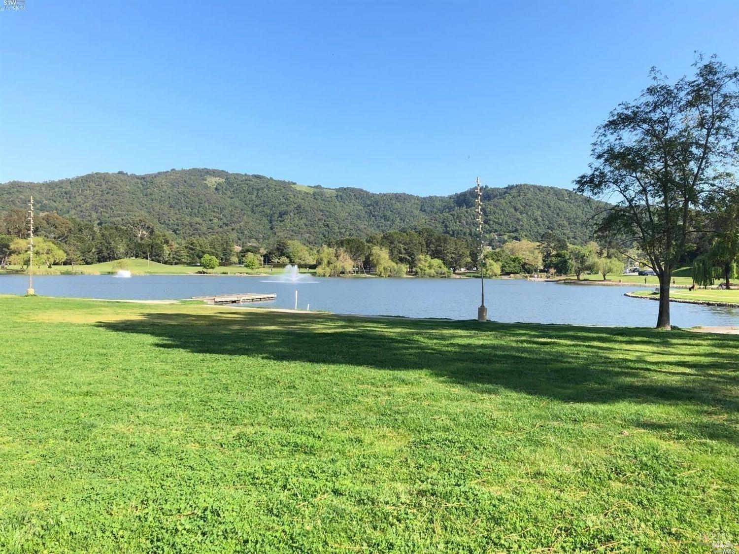 Detail Gallery Image 56 of 57 For 13 Waterside Cir, San Rafael,  CA 94903 - 3 Beds | 2/1 Baths