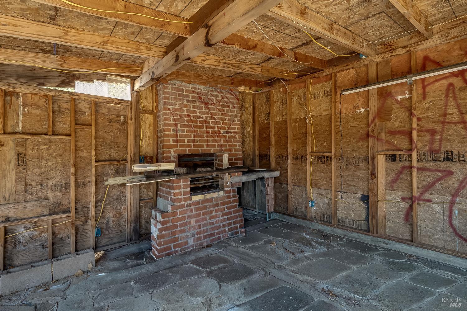 Detail Gallery Image 28 of 38 For 335 Hermosa Ave, Vallejo,  CA 94589 - 3 Beds | 1/1 Baths