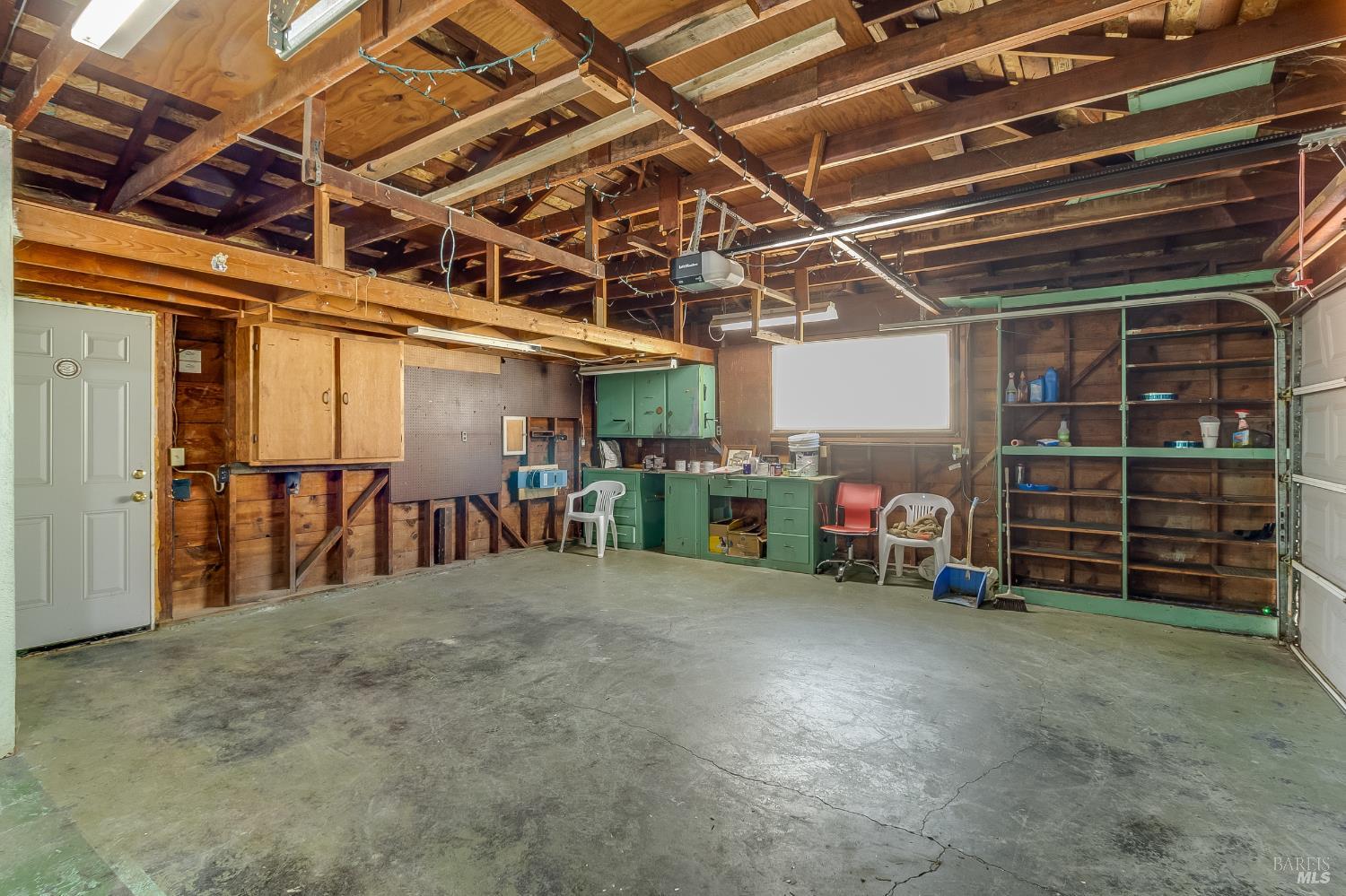 Detail Gallery Image 22 of 38 For 335 Hermosa Ave, Vallejo,  CA 94589 - 3 Beds | 1/1 Baths