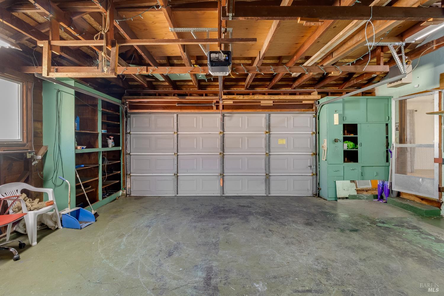 Detail Gallery Image 21 of 38 For 335 Hermosa Ave, Vallejo,  CA 94589 - 3 Beds | 1/1 Baths