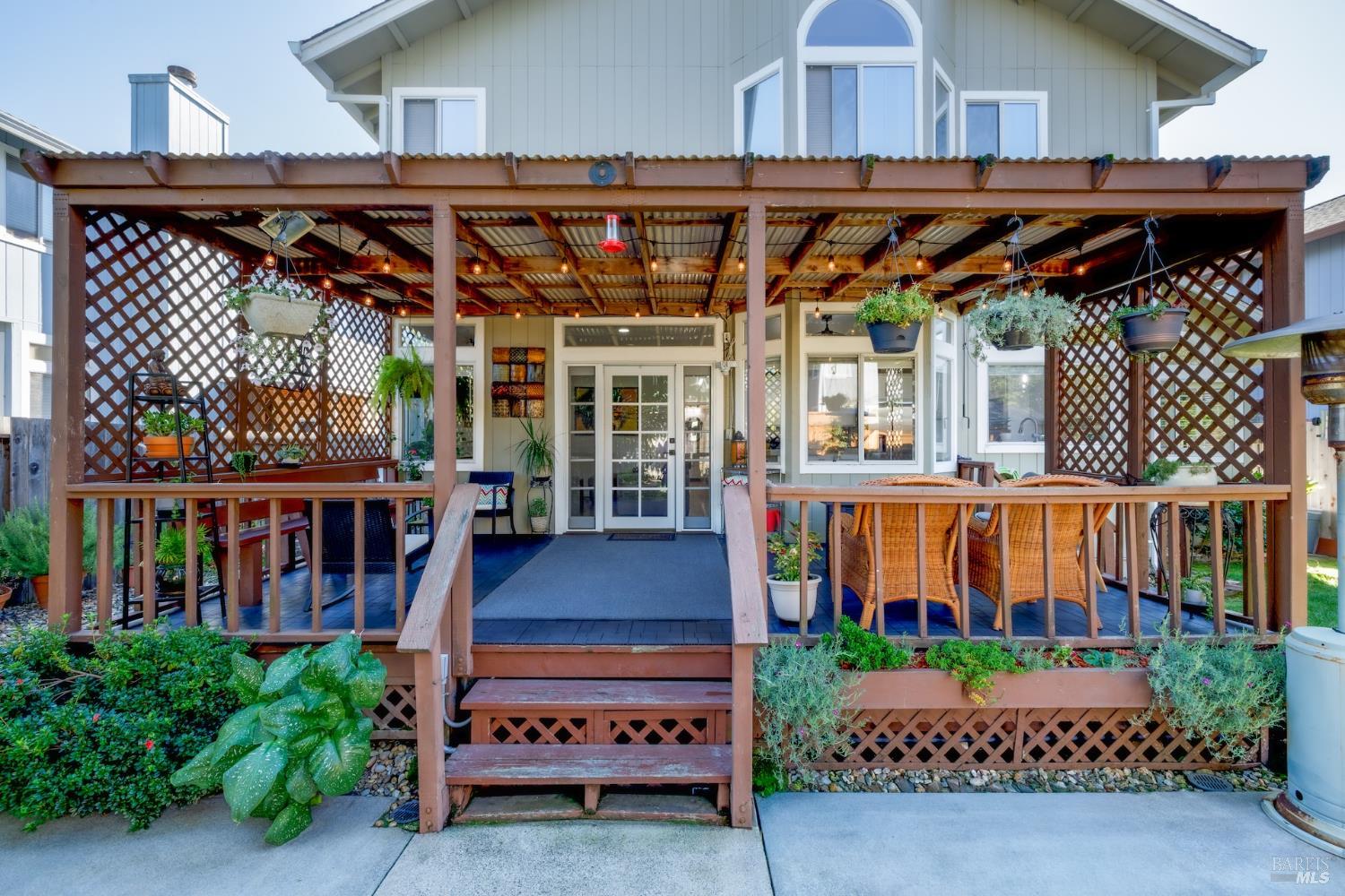 Detail Gallery Image 17 of 35 For 2480 Lemur St, Santa Rosa,  CA 95401 - 4 Beds | 3 Baths