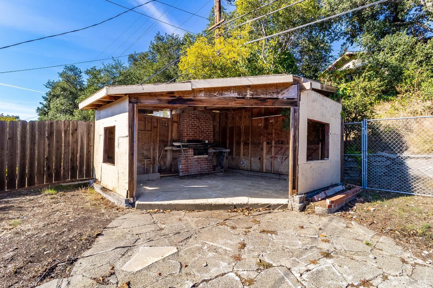 Detail Gallery Image 27 of 38 For 335 Hermosa Ave, Vallejo,  CA 94589 - 3 Beds | 1/1 Baths