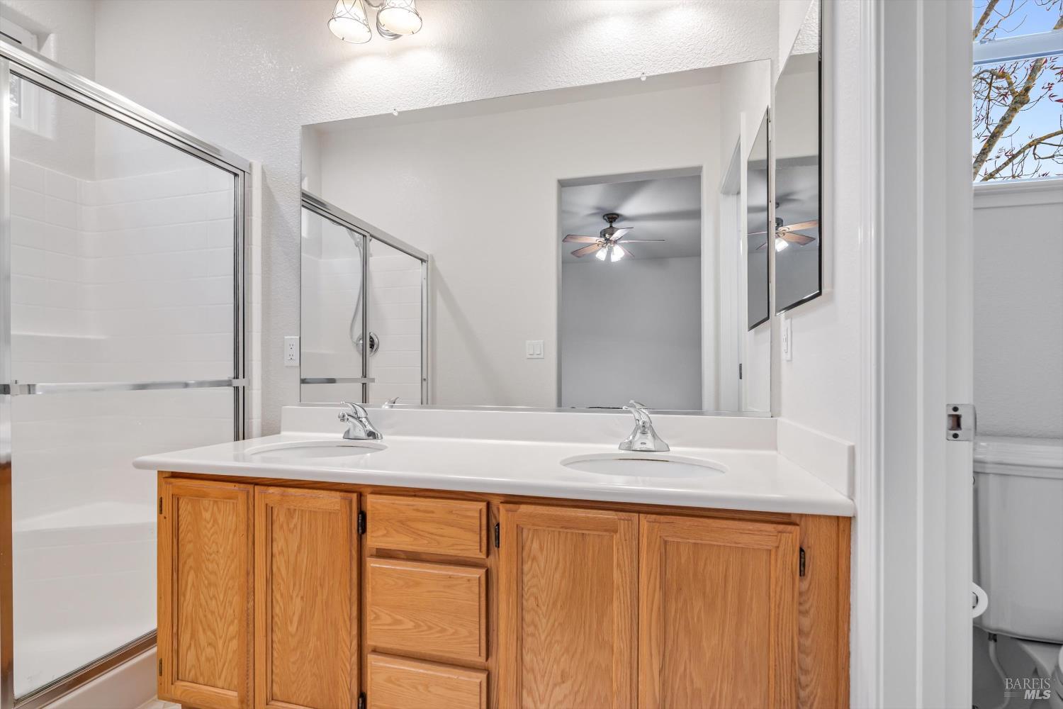 Detail Gallery Image 16 of 28 For 4348 Doolittle St, Santa Rosa,  CA 95407 - 4 Beds | 2/1 Baths