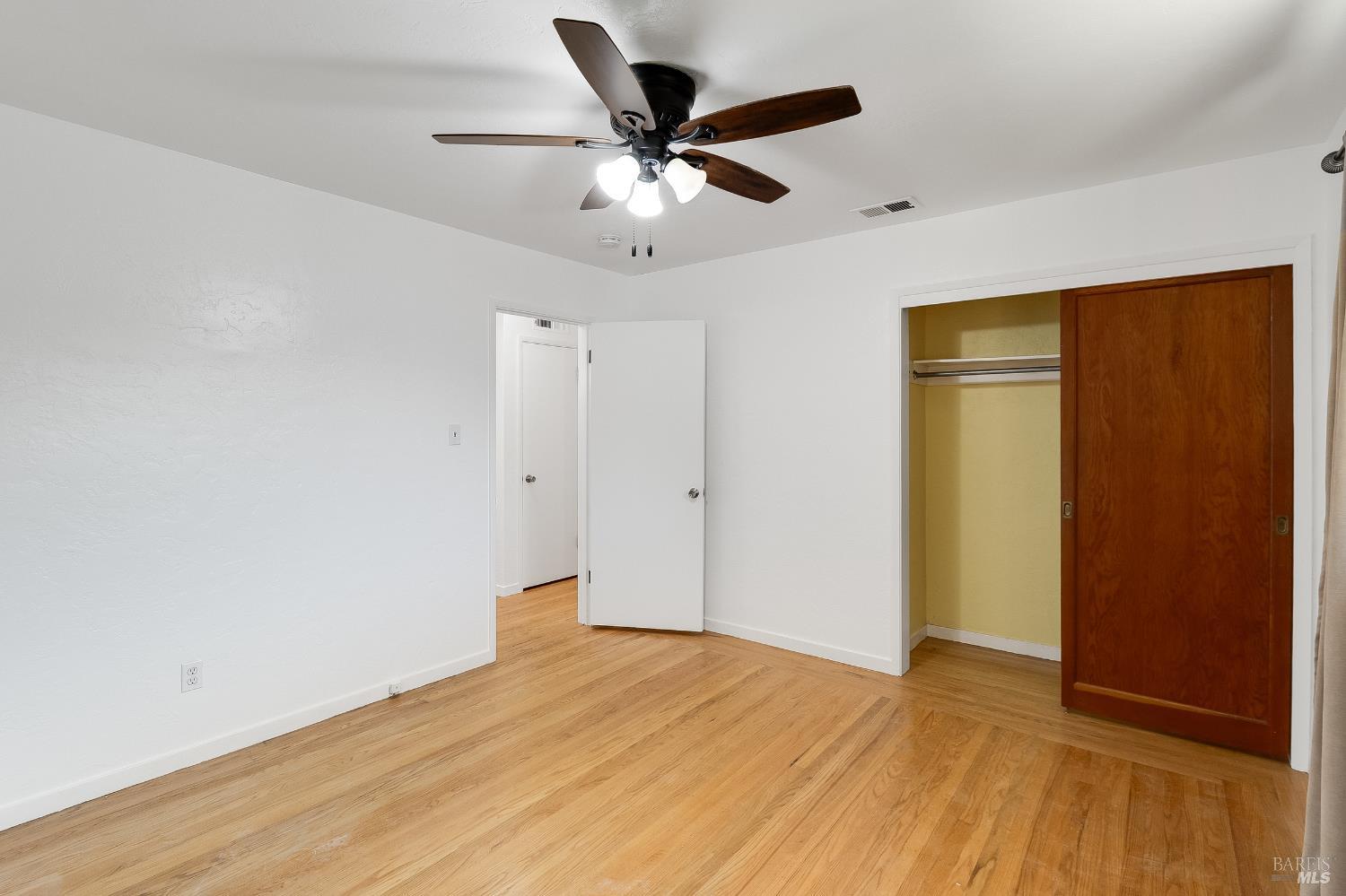 Detail Gallery Image 15 of 38 For 335 Hermosa Ave, Vallejo,  CA 94589 - 3 Beds | 1/1 Baths