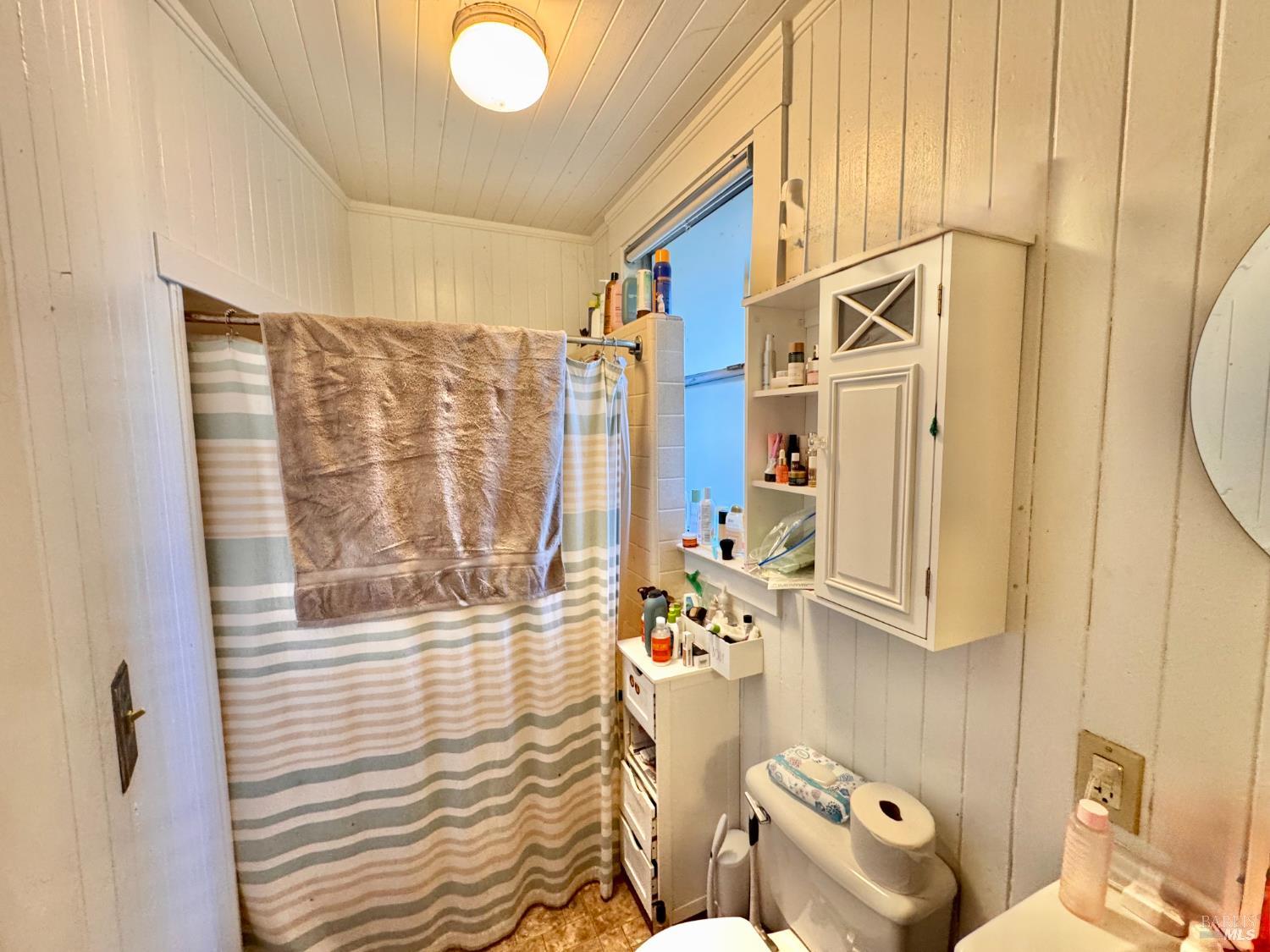 Detail Gallery Image 25 of 33 For 55 Park Rd, Fairfax,  CA 94930 - – Beds | – Baths