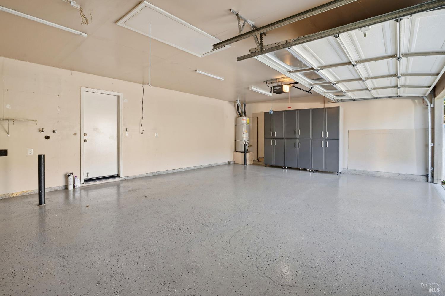 Detail Gallery Image 39 of 44 For 425 Dawson Creek Dr, Fairfield,  CA 94534 - 3 Beds | 2/1 Baths