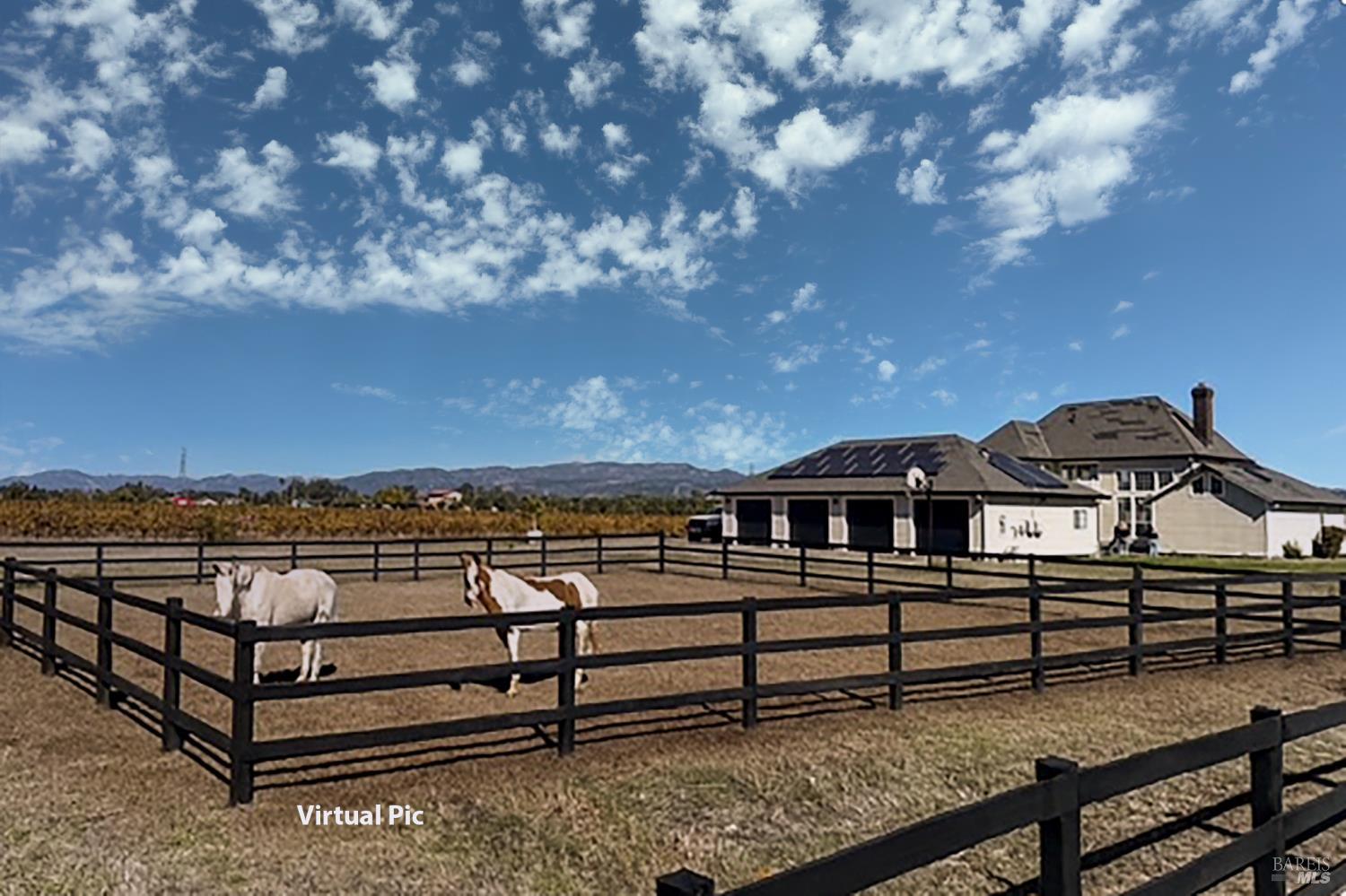 Detail Gallery Image 14 of 74 For 22033 Bonness Rd, Sonoma,  CA 95476 - 4 Beds | 4 Baths