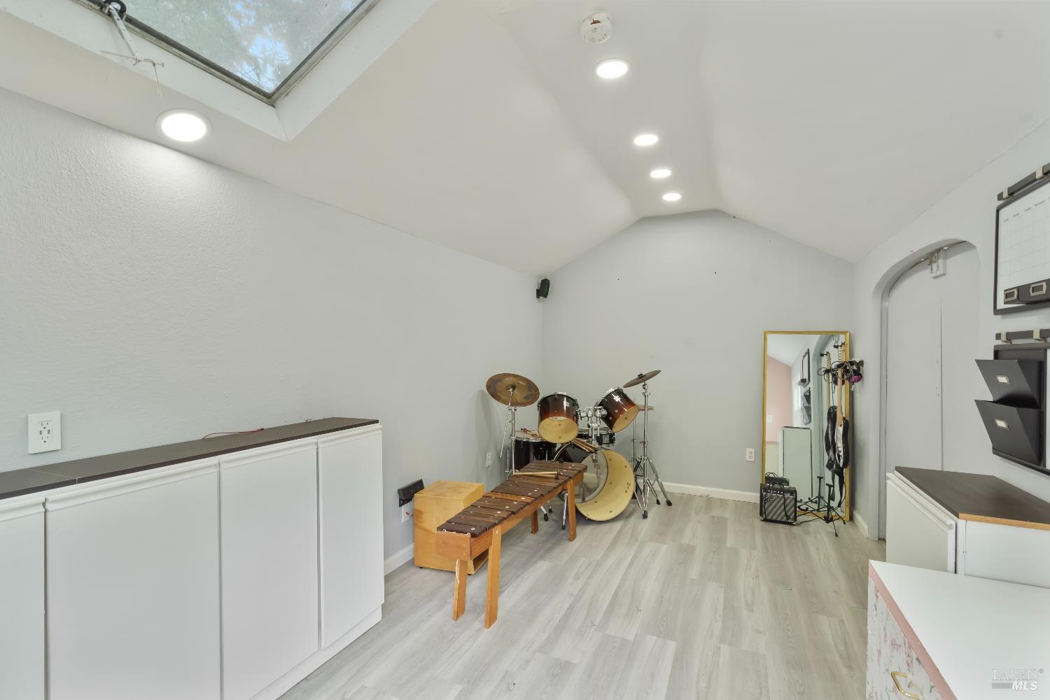 Detail Gallery Image 6 of 37 For 121 Forno Way, Cotati,  CA 94931 - 3 Beds | 2 Baths