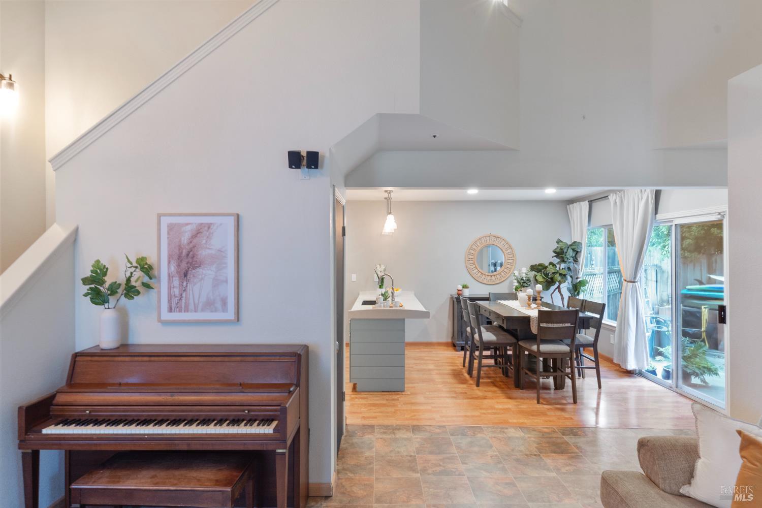 Detail Gallery Image 15 of 37 For 121 Forno Way, Cotati,  CA 94931 - 3 Beds | 2 Baths