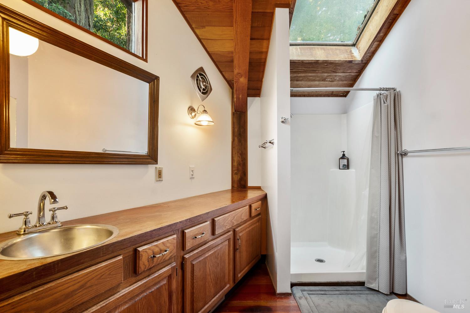 Detail Gallery Image 32 of 90 For 2081 Joy Rd, Occidental,  CA 95465 - 3 Beds | 2/1 Baths