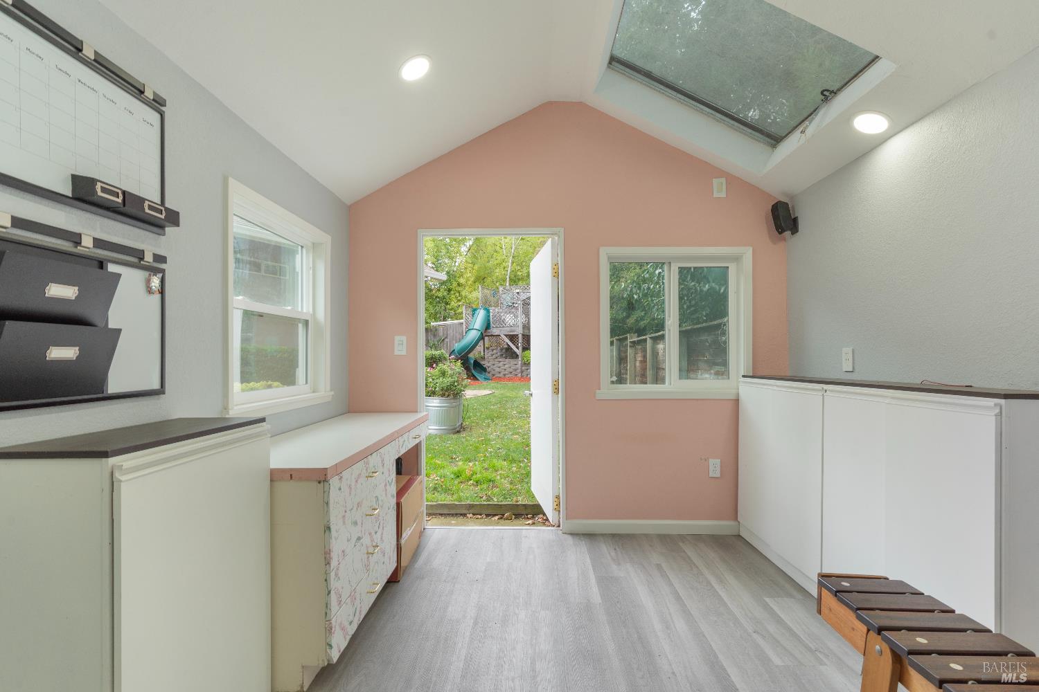 Detail Gallery Image 7 of 37 For 121 Forno Way, Cotati,  CA 94931 - 3 Beds | 2 Baths